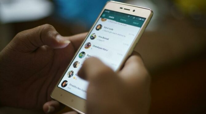 Ülke panikte: Askerlere WhatsApp’ı silin emri verildi